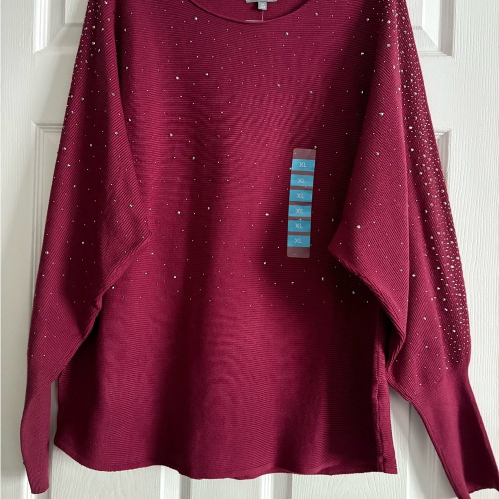 Chic Burgundy Women's Sweatshirt with Rhinestone Accents BRAND NEW!